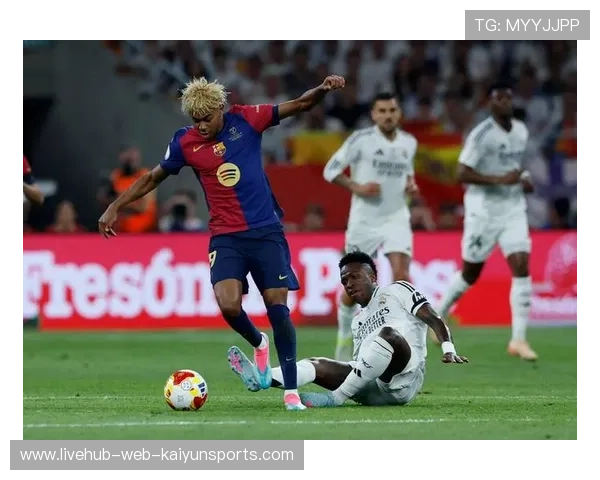 巴萨继续追赶领头羊，积分差距缩小，巴萨分组